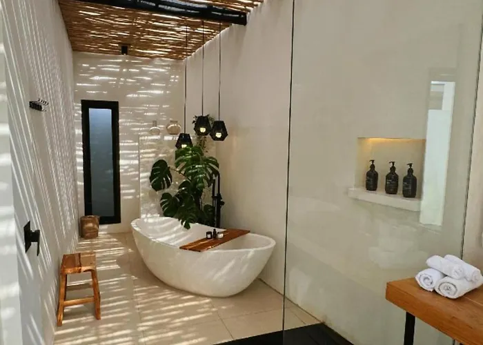 Arenas Blancas 1 Villa Uluwatu (Bali)